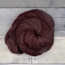 Swirled skein of semi solid fingering.