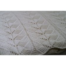 Simple lace and cable pattern.