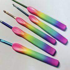 Rainbow gradient ergonomic hooks, with glitter.