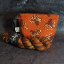 Medium size zip pouch with octopus print