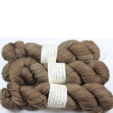 Tonal tan yarn.