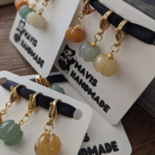 Semiprecious stones carved into pumpkin shaped progress keepers.